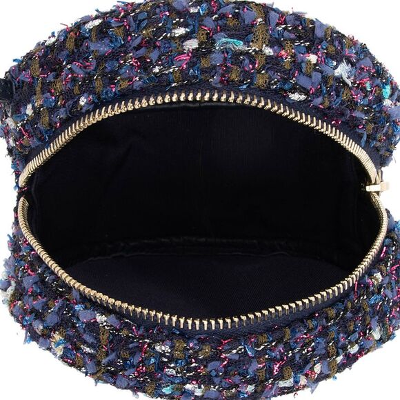 Chanel Tweed CC Round Clutch with Chain - Picture 7 of 11